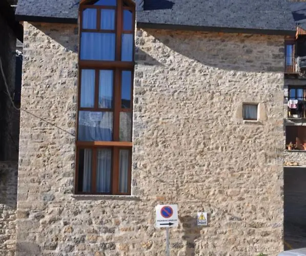 El Pajar De La Lena - Tucasaenlospirineos * Sandiniés